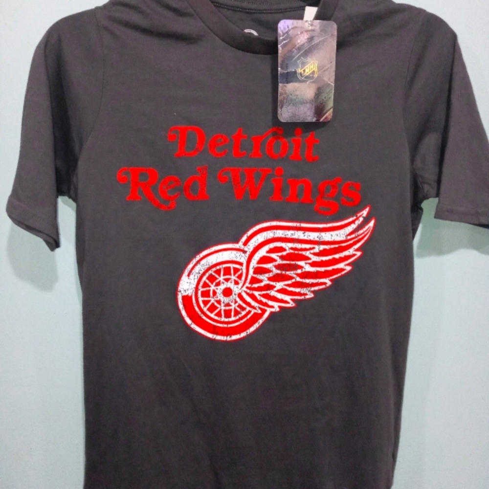 Detroit Red Wings Logo Shirt